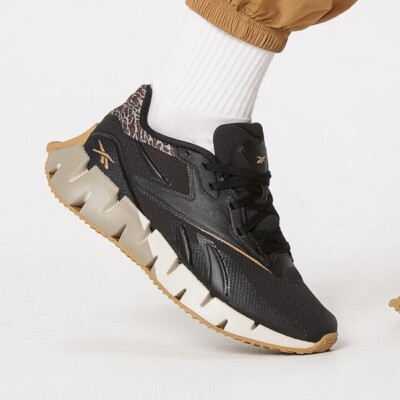 Reebok Zig Dynamica 4 Women’s Running Shoe Black Sneaker Athletic Trainers #397