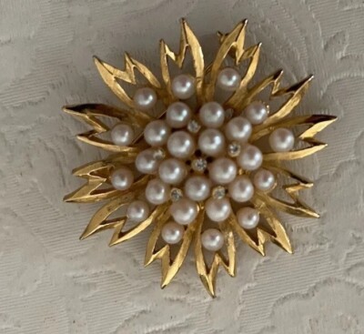 Vintage PELL Brooch sunburst flower pearls Gold metal brushed textured