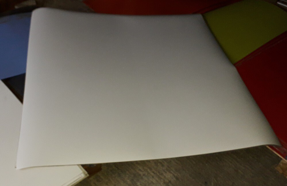 50 Sheets of NEW White Gloss Formica Laminate 49in x 24½in (1250mm x