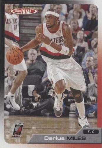 2005-06 Topps Total - Darius Miles #125