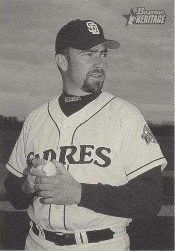 2001 Bowman Heritage - Bobby Jones #198