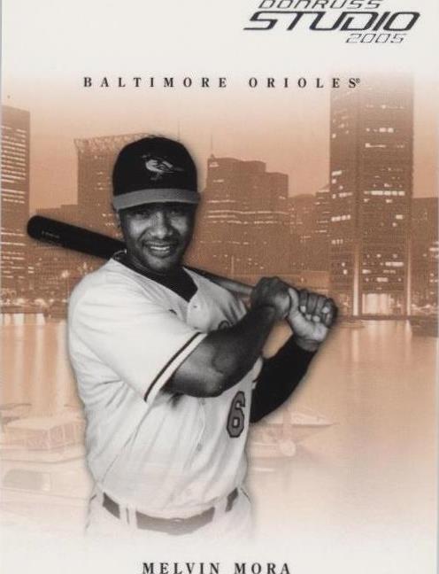 2005 Donruss 工作室 - Melvin Mora #37