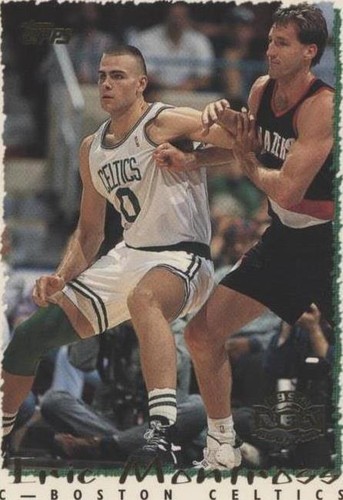 ERIC montross　NBA　プロバスケットボール　トレーディングカード Eric Montross RC 1994-95 NBA Hoops Basketball Rookie Card