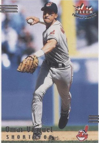 2002 Fleer Triple Crown - Omar Vizquel #75