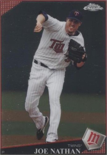 2009 Topps Chrome - Joe Nathan #124