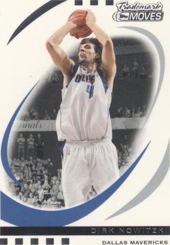 2006-07 Topps Trademark Moves - Dirk Nowitzki #25