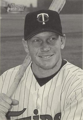 2001 Bowman Heritage - Bobby Kielty #197