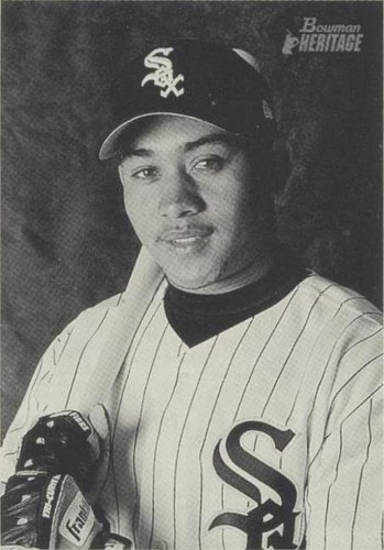 2001 Bowman Heritage - Miguel Olivo #165