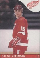 1985-86 Topps - Steve Yzerman #29
