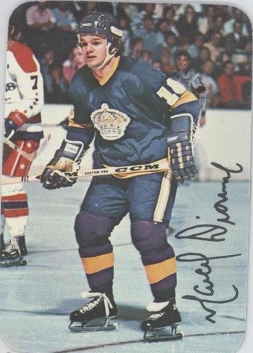 1976-77 Topps Glossy Hockey Inserts #4 Marcel Dionne (LA Kings) EXMT