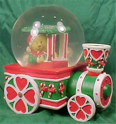 Current Snowdome & Music Box Teddy Bear in Train Christmas 1992