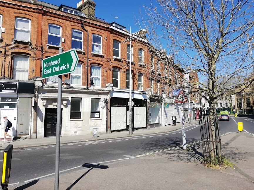 Three double bedroom flat. Rye Lane Peckham, SE15. Unfurnished. in