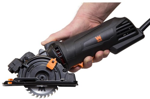 WEN Mini Circular Saw 4.2 Amp 3-3/8 in. Plunge Cut Compact Laser Carrying Case