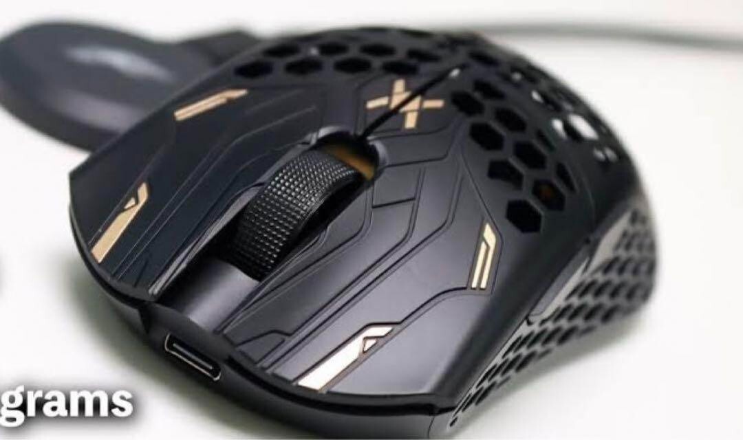 マウス・トラックボール Finalmouse UltralightX Guardian Tiger(L) $_57.JPG?set_id=880000500F