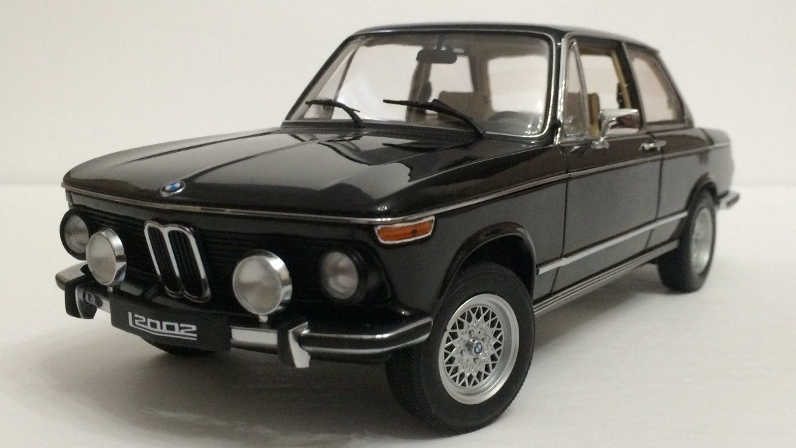 ミニカー AUTO art MILLENNIUM 1/18 BMW 2002 $_57.JPG?set_id=8800005007