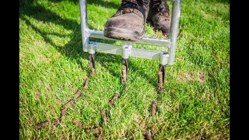 aerifizierer Kreitis Rasen Vertikutieren Gabel Düngen Nagelschuh