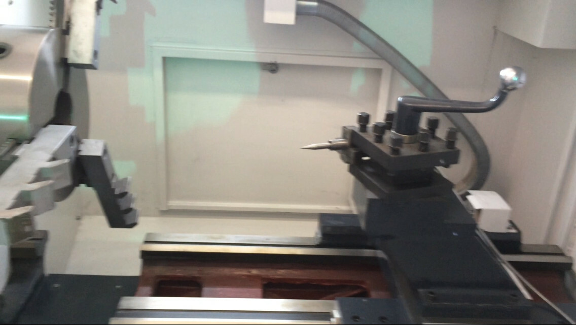 CNC lathe wheel repair machine. 2016 newest technology available.Only 126 hours