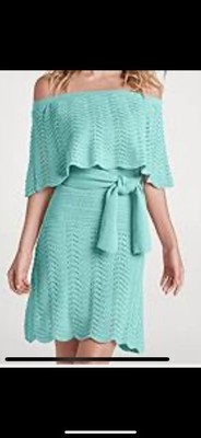 Venus-Light Green dress with belt/Size Medium womens size (6-8) above knee