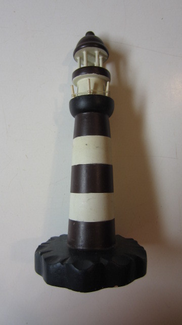 Decorative Lighthouse with Six Life Preserver Napkin Rings