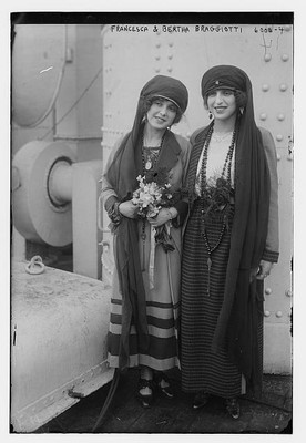 Photo:Francesca & Bertha Braggiotti