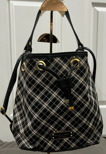 Burberry BLUE LABEL ショルダーバッグ Burberry Blue Label Crestbridge Handbag/ Shoulder bag Black