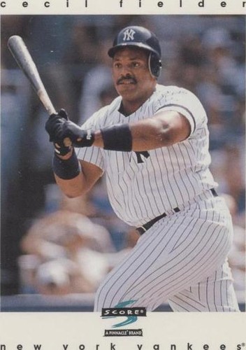 1997 Score - Cecil Fielder #8