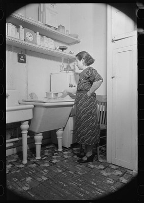 Nathan Katz's apartment,East 168th Street,Bronx,New York,NY,November 1936,2