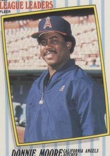 スポーツ選手 1987 BASEBALL CARD No.301 Hatsuhiko Tsuji Baseball card No.298 1987 made in Japan rare