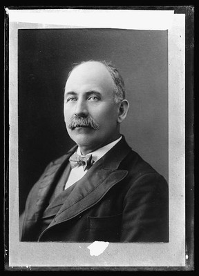 Photo:Shackleford,D.W.