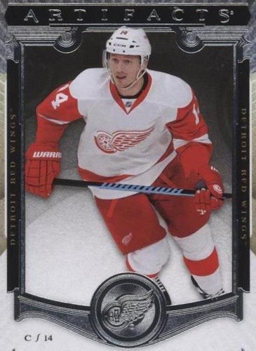 2015-16 Upper Deck Artifacts - Gustav Nyquist #33