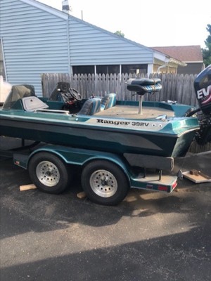 bass boats used
