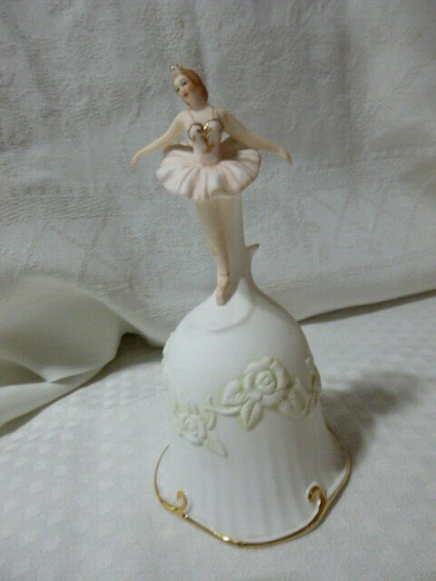 VINTAGE BISQUE ROMAN '80 