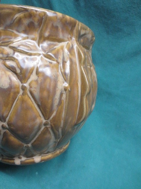Vtg McCoy Jardiniere Diamond Quilt Pattern Brown/Gold Drip Glaze Planter #1480