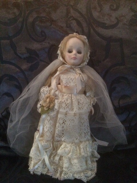 Vintage Bride Doll EffiBee