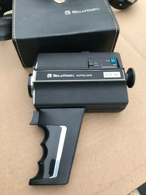 Bell & Howell 670/XL Low Light Autoload Super 8 Movie Camera prop Japan, W/ CASE