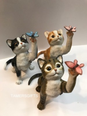 Leonardo Cat Catching A Butterfly Ginger Cat Tabby Cat Black and White Cat BNIB