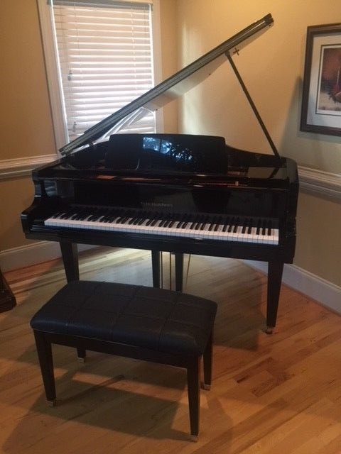 D.H. Baldwin Baby Grand Piano 4' 8