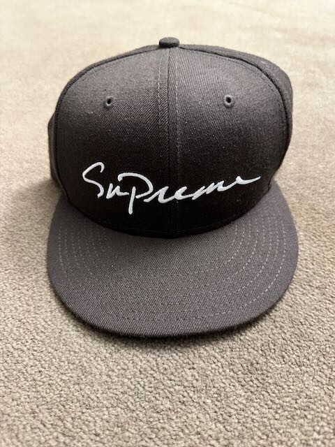 Supreme Script New Era キャップ Supreme Script New Era Black - SS23 - US