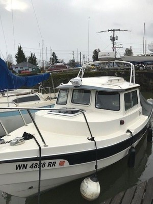 C-Dory Angler 22' in great condition