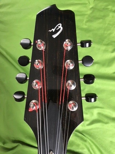 USA BREEDLOVE CUSTOM AO MANDOLIN CLARO WALNUT & SPRUCE W/CASE MANDO