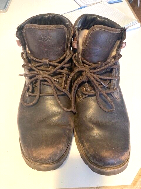 UGG MENS BOOTS-BROWN LEATHER,ANKLE HIGH,LACE UP-USED-12.5