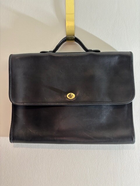 Vintage Coach slim leather briefcase bag w/ turn lock Black