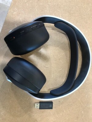 Gently Used Sony Pulse 3D Wireless Gaming Headset for PlayStation 5 White