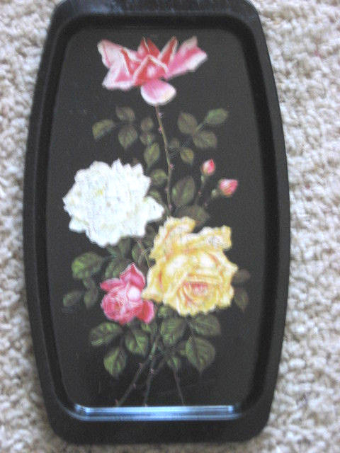 Vintage HANDPAINTED FLORAL TOLEWARE METAL TRAY
