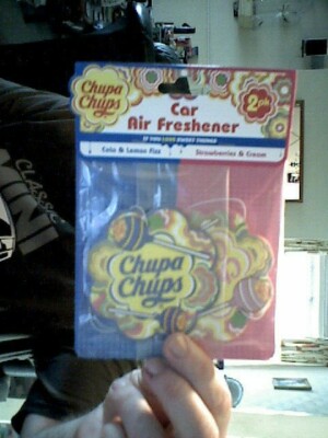 CHUPA CHUPS  2 CAR AIR FRESHENER BIRTHDAY CHRISTMAS COLA STRAWBERRY FREE UK POST