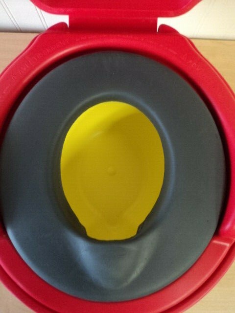 DISNEY PIXAR CARS PORTABLE TRAINING POTTY CHAIR PORTABLE TOILET WITH LID SOUNDS