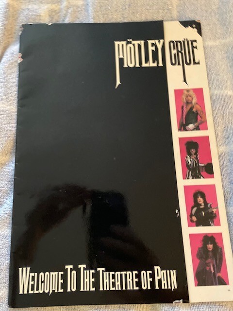 MOTLEY CRUE 直輸入盤 当時物 THEATRE OF PAIN cd17573.jpg?fit=953,953&ssl=1
