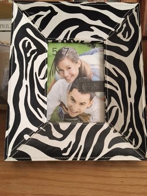 Zebra 5X7 Leather Photo Frame