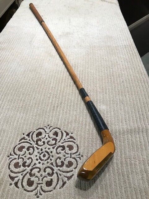 TOM AUCHTERLONIE ST. ANDREWS HICKORY SHAFT LONG NOSED PUTTER Ships Free!!