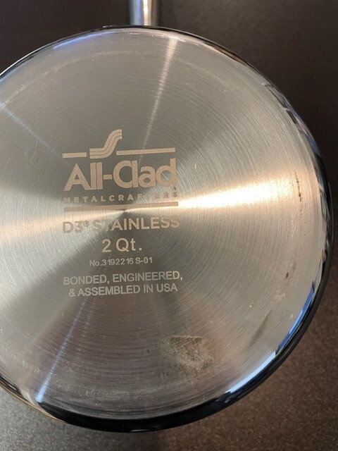 All-Clad 4202 Tri-Ply Stainless-Steel 2-qt Sauce Pan with lid